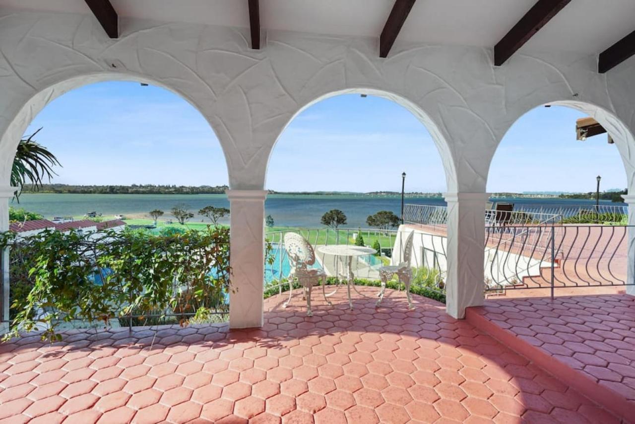 Magnificent Beachfront Mansion - Pool - Fireplace Окленд Экстерьер фото